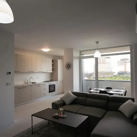 Iulius Apartment